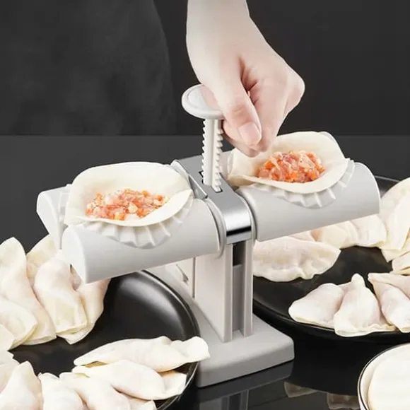 AUTOMATISK PIEROGI-MASKIN FÖR TILLVERKNING AV PIEROGI