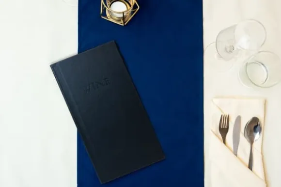 Classic A45 WINE hårda pärmar med klämrygg, svart