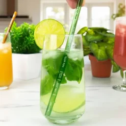 Glassugrör med Cocktailrecept – Återanvändbara Sugrör för Hemmabar