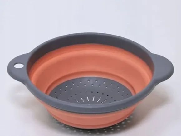 Hopfällbar pastasil i silikon 23 cm