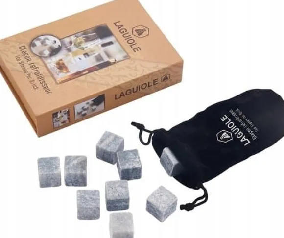 Laguiole Cooling Ice Cube i täljsten med 9 isbitar