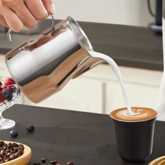 mjölkskummande kanna med latte art-penna glansig silver 304 rostfritt stål innerskala kaffe ångande mjölkgräddekopp 350 ml