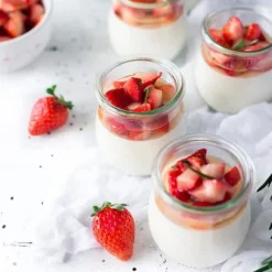 10-pack - 200 ml glasburk med lock, transparent glaspuddingburk med PE-lock, används för yoghurt, pudding, mjölk, sylt, mousse etc.