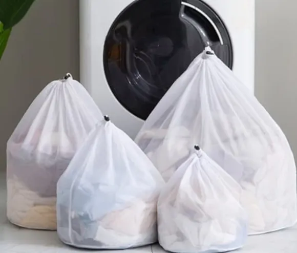4-packTvättpåsar med fint nät ,Tvättpåse med snörstoppare , Vit