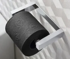 Renova svart parfymerat toalettpapper 16,1 m 3-lagers 140 ark 6 rullar