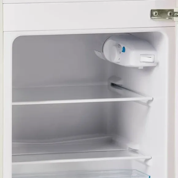 Retro-Kylskåp, Gefrierkombination, 88.8 cm, 60L kyl, 22L frys, 102 kWh/år, LED-ljus, Cremevit, Energieklass E