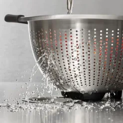 ROSTFRIT STÅLSIL 2,8 L - OXO