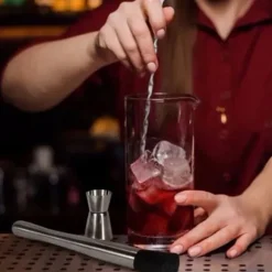 Rostfritt stål cocktailblandningssked, muddler och jiggerset för hembartending
