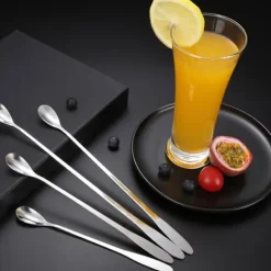 Set med 12 långa skedar i rostfritt stål - Längd 18,9 cm - För Latte Macchiato, cocktails, desserter och mycket mer