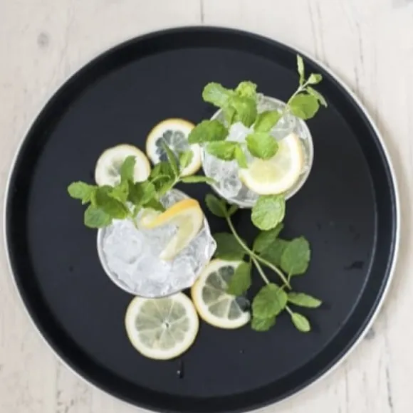 Sigrid Serveringsbricka - Dorre