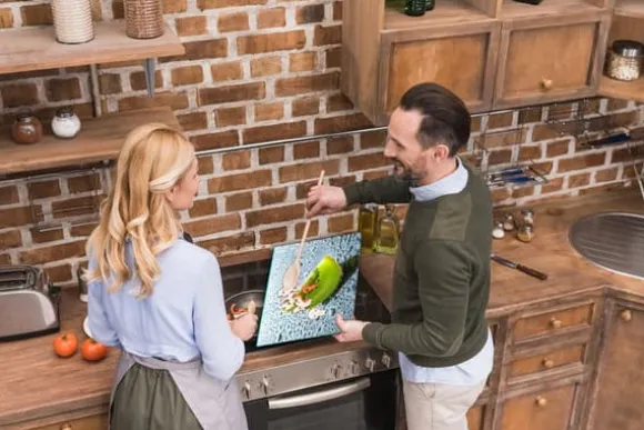 SKÄRBRÄDA I GLAS 52x40 KIWI