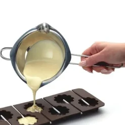Smältskål för smältning av ljus, vax, paraffin, choklad i ett vattenbad