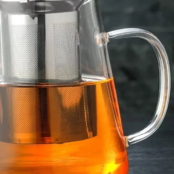 Tekanna av glas - 1300 ml kapacitet, värmebeständigt, ergonomiskt handtag - perfekt för lösblad och blommande te
