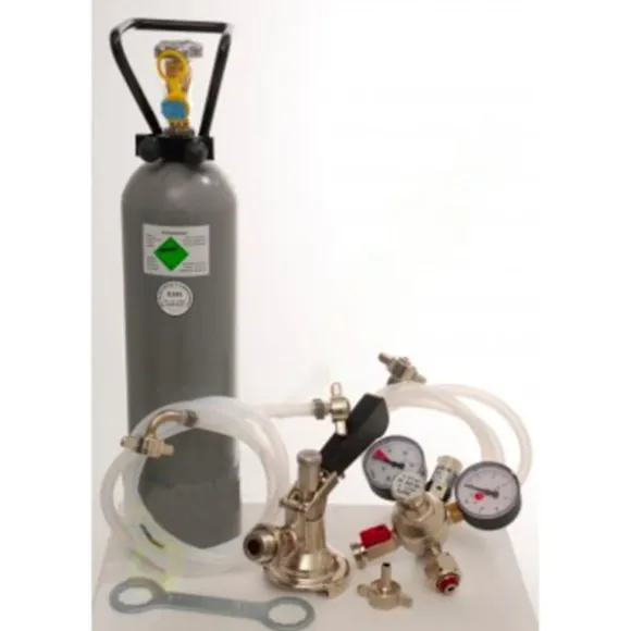 Tillbehörssats 4 med 1x 5L professionell adapter och 1x Köpi tapphuvud, 7mm öl slang och 2,0 kg CO2 för 2-kanaliga dryckesautomater