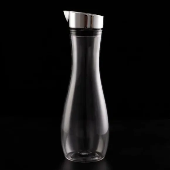 Transparent akryl juicekanna med lock - 1,2L kapacitet