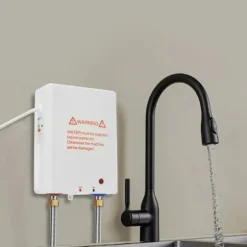 Varmvattenberedare - Elektrisk genomströmningsberedare - 3500 W 230 V - Omedelbart varmvatten - För badrum, kök, dusch - CE - Vit